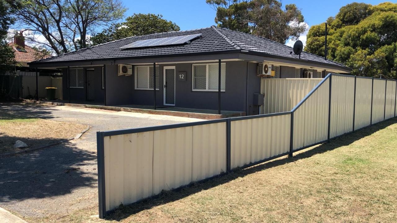 Maddington House Unit A Villa Perth Exterior foto